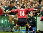 Tuilagi of Leicester takes on Gloucester's Diego Albanese!