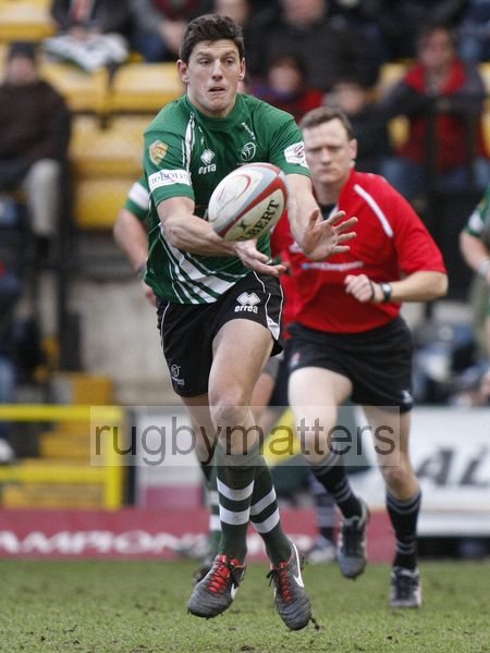 James Arlidge passes the ball. Nottingham v Bedford at The County Ground, Nottingham on the 27th January 2013. RFU Championship - Stage 1.