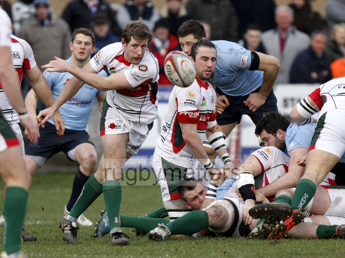 Ruairi Cushion © passes the ball from the back of a ruck. Rotherham Titans v Plymouth Albion at Clifton Lane, Rotherham on 9th February 2013. KO 1430. RFU Championship - Stage 1.