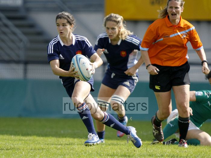 Pauline Biscarat in action for France. FIRA-AER Womens Grand Prix 7s at Stadium Municipal,  Brive, 2nd June 2013.