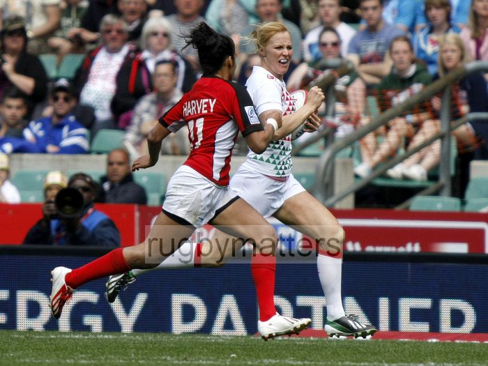 Michaela Staniford in action for England 17 - 12, Cup Semi-Final. Womens International Invitational tournament at the Marriott London Sevens. At Cardinal Vaughan and Twickenham Stadium, Whitton Road, Twickenham. On 12th May 2013.
