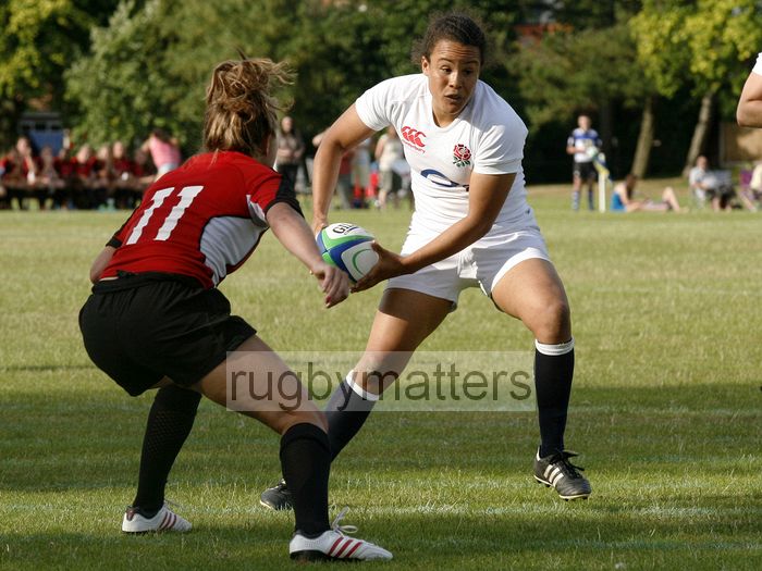 Rochelle Smith in action. England v Canada in the U20's Nations Cup, Trent College, Derby Road, Long Eaton, Nottingham, 14th July 2013, kick off 1700.