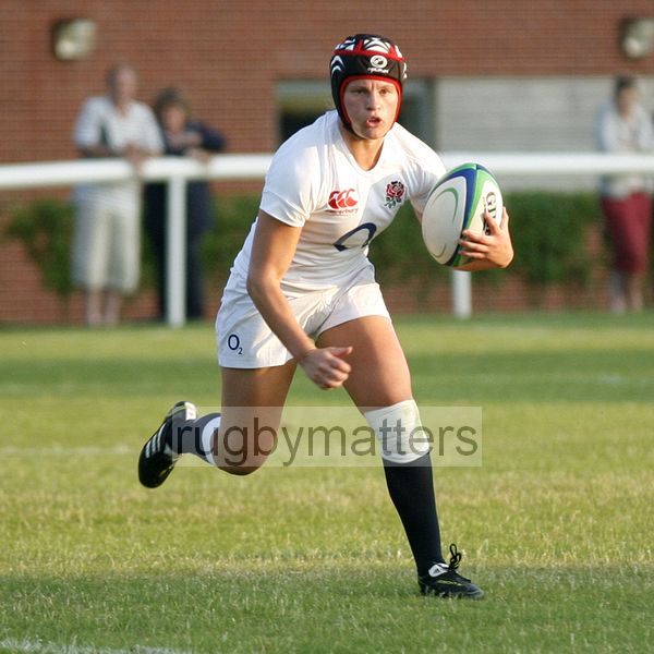 Bianca Blackburn in action for England. England v South Africa in the U20's Nations Cup, Trent College, Derby Road, Long Eaton, Nottingham, 11th July 2013, kick off 1900.