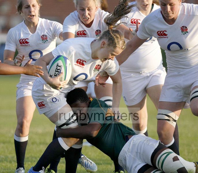 Rebecca Trist in action for England. England v South Africa in the U20's Nations Cup, Trent College, Derby Road, Long Eaton, Nottingham, 11th July 2013, kick off 1900.