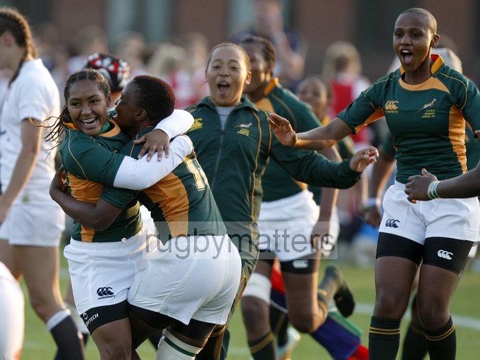 South Africa celebrate winning against England 22-24. England v South Africa in the U20's Nations Cup, Trent College, Derby Road, Long Eaton, Nottingham, 11th July 2013, kick off 1900.