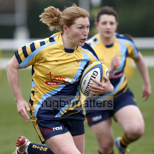 Karen Jones on the charge. Wasps v Worcester at Twyford Avenue Sports Ground, Twyford Avenue, Acton, London on 28th April 2013 KO 1500.
