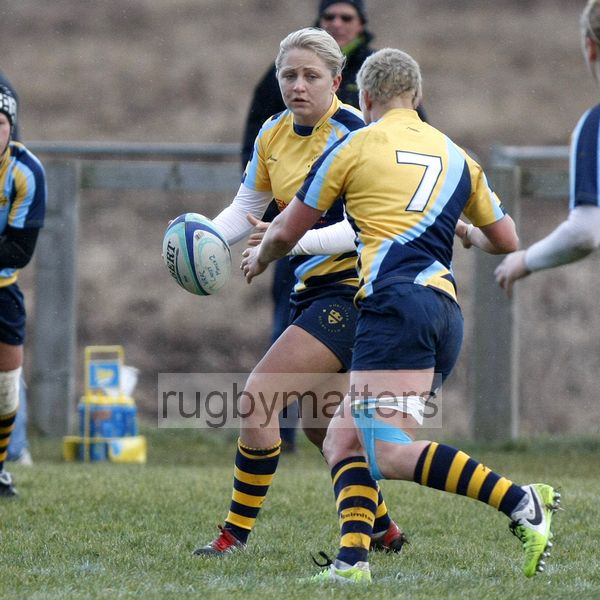 Ceri Large passes the ball to Heather Fisher. Worcester v Bristol at Sixways, Worcester on 9th December 2012.