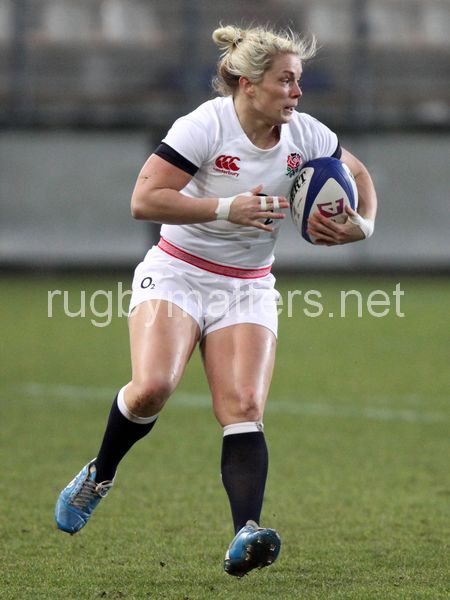 Rachael Burford in action. France Women v England Women in the Six Nations 2014 at Stade des Alpes, Grenoble, France on Saturday 1st February 2014, kick off 2055