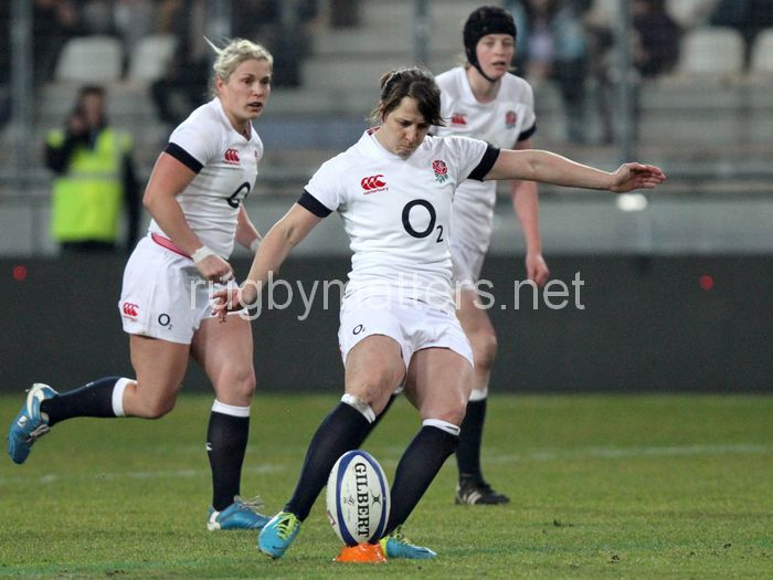Katy McLean takes a penalty kick. France Women v England Women in the Six Nations 2014 at Stade des Alpes, Grenoble, France on Saturday 1st February 2014, kick off 2055