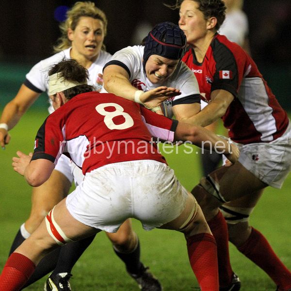 Claire Purdy in action. England Women v Canada Women at Twickenham Stoop, Twickenham, England on 13th November 2013 ko 1900