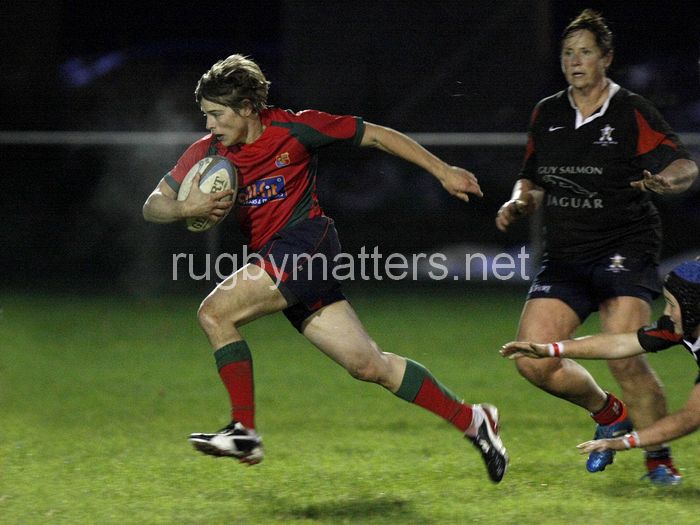 Kaz Harris makes a break which results in her scoring a try. Aylesford v Lichfield at Jack Williams Ground, Hall Rd, Aylesford on 12th October 2013, ko 17.30