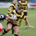 Louise Meadows in action. Wasps v Saracens at Twyford Avenue, London on 22nd September 2013, ko 14.30. Final Score 10-34