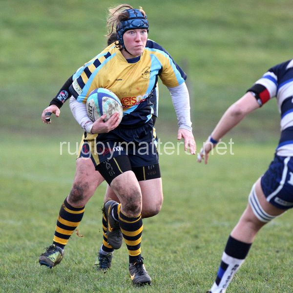 Rochelle Clark on the charge. Worcester v Bristol at Sixways, Worcester on 8th December 2013, ko 1400