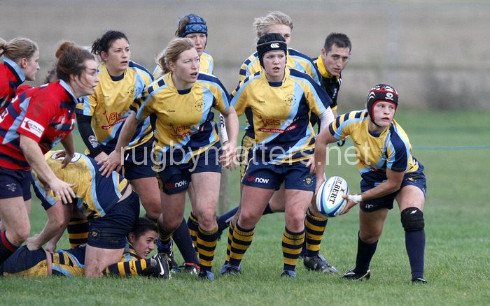 Bianca Blackburn passes the ball from the back of a ruck. Worcester v DMP Sharks at Westons Land Pitches, Sixways, Pershore Lane, Worcester on 27th October 2013 ko 1400